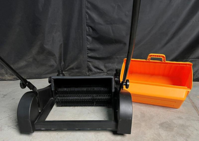 Купити Ручная подметальная машина MAST Gartentechnik MT- HS80