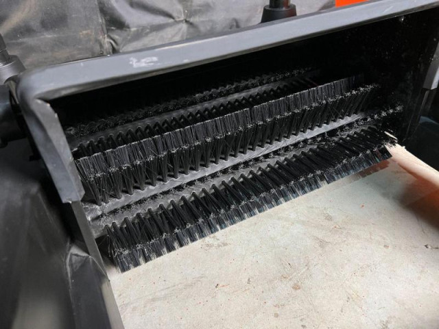 Купити Ручная подметальная машина MAST Gartentechnik MT- HS80