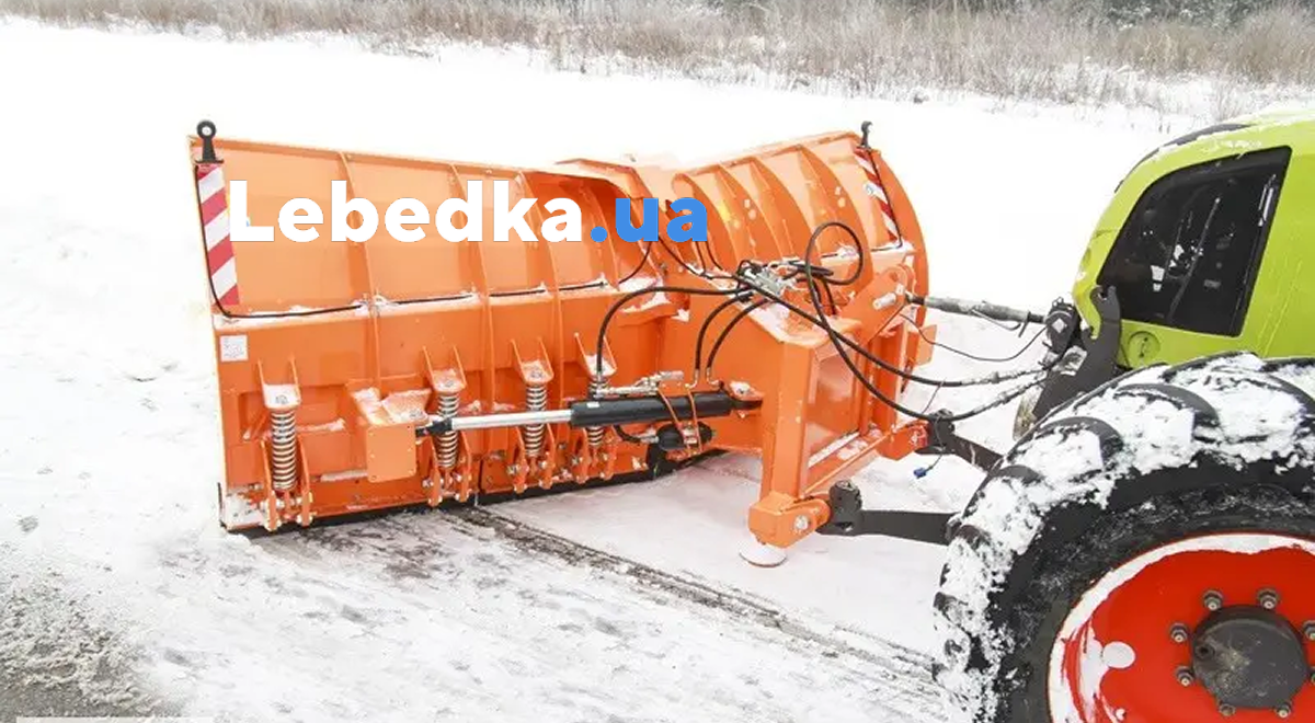 Зимний арсенал: Как выбрать снежный отвал и разбрасыватель дорожных смесей и не прогадать